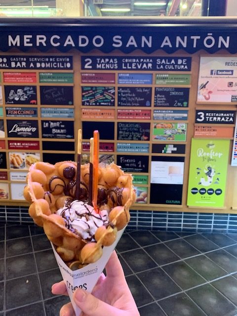 Bubble waffle cones are my favorite kind of waffle cones, especially if they are made fresh, like at the mercado de san anton. 